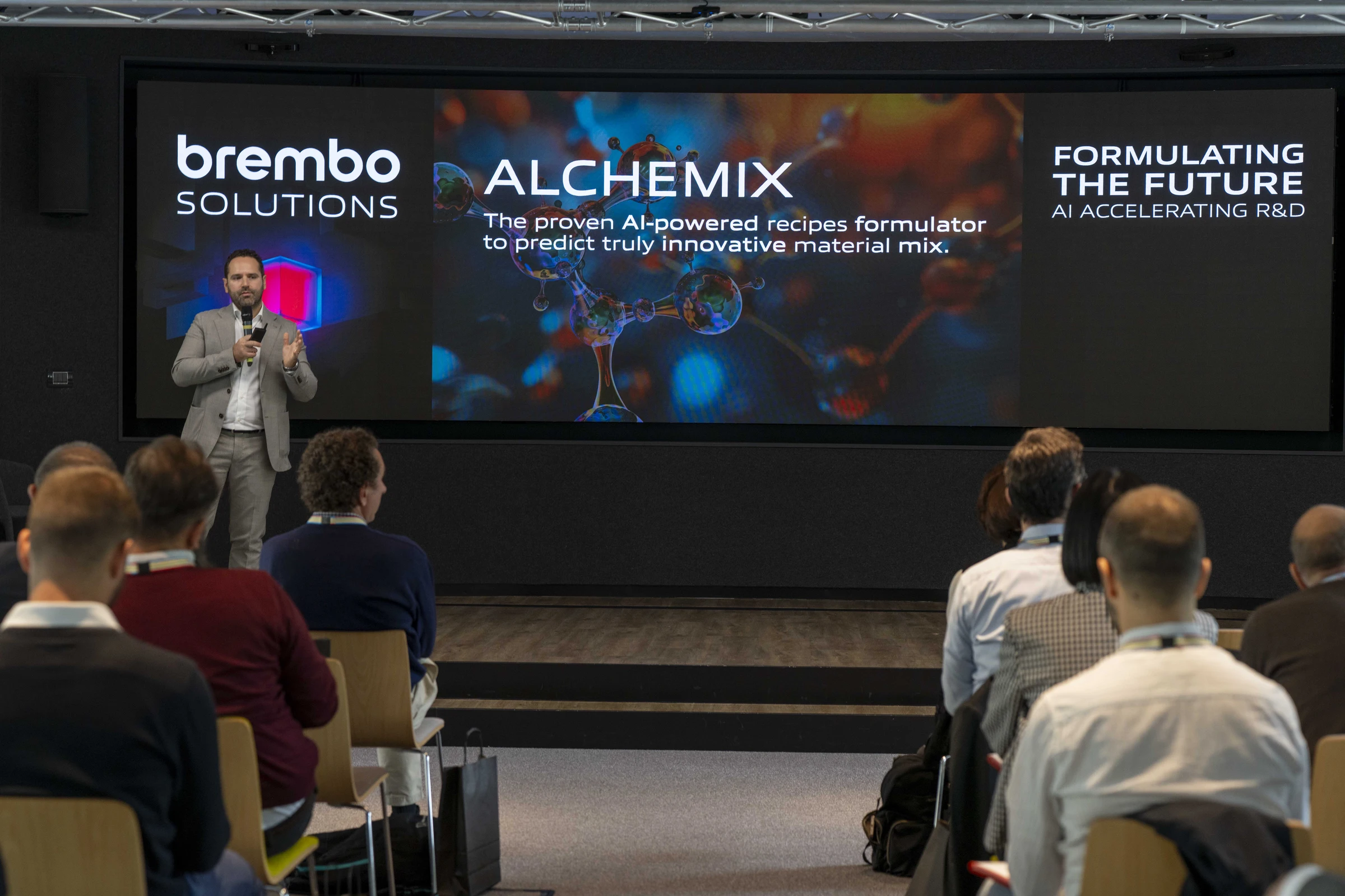 Fabio Menichini, Brembo Solutions Senior Manager, presenta Alchemix.jpg